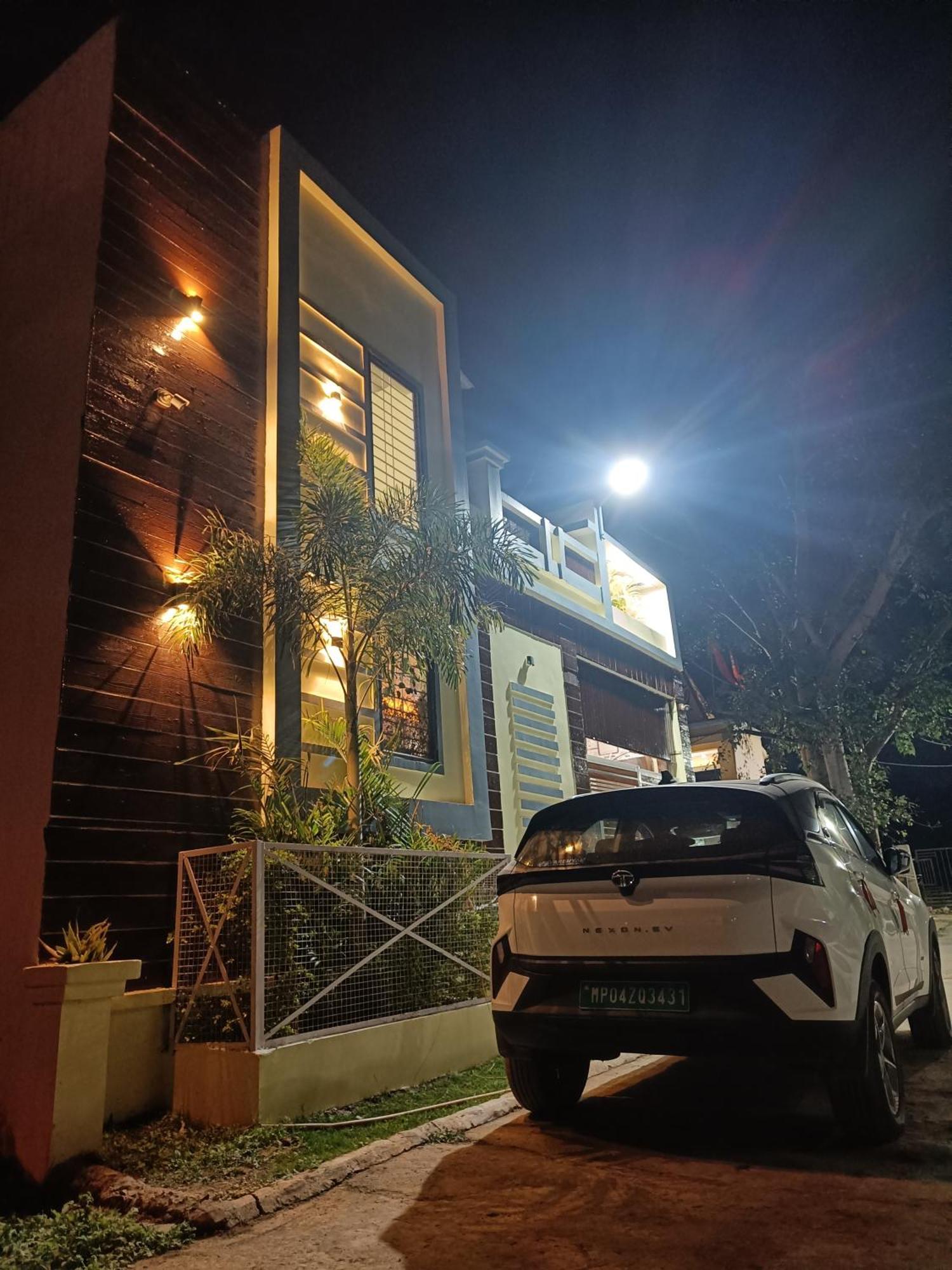 Adbhut Nivas Villa Bhopal Exterior photo